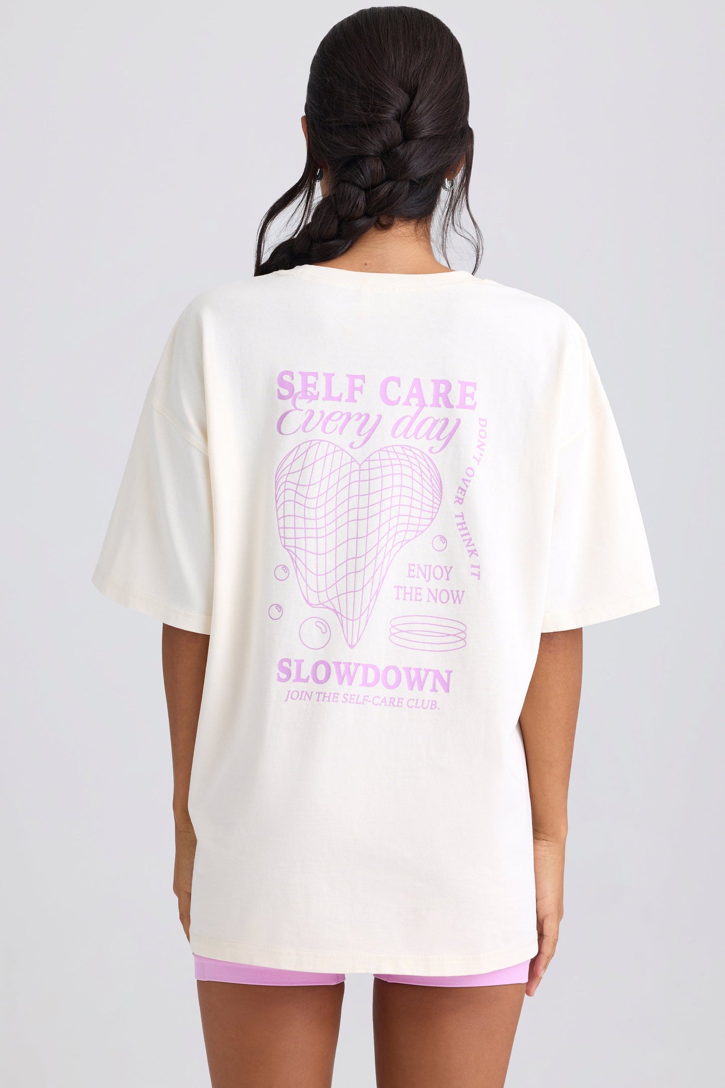 Oversized Short-Sleeve T-Shirt in Egg Shell