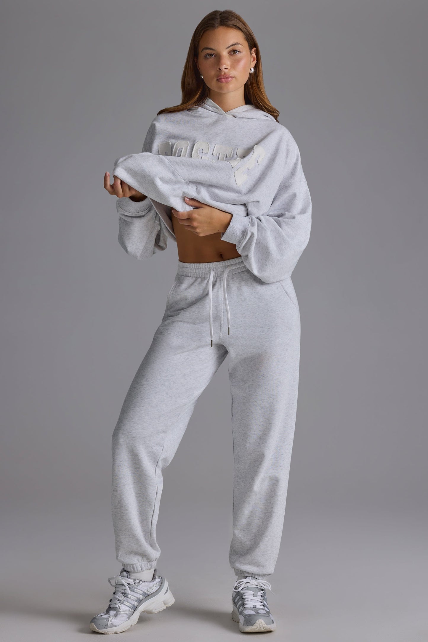 Soft Cotton Jersey Relaxed Mid-Rise Joggers in Grey Marl