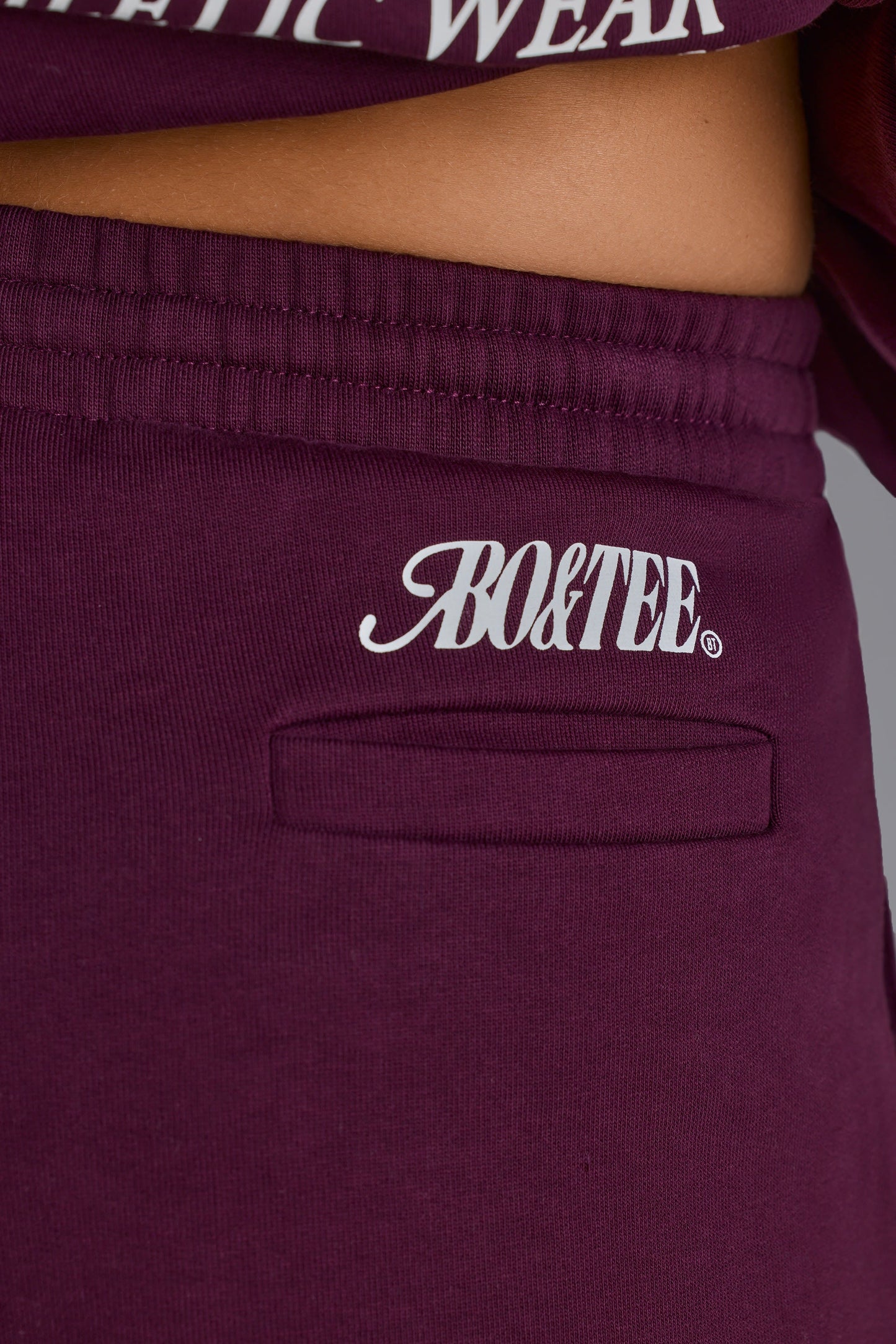Soft Cotton Jersey Relaxed Mid-Rise Joggers in Grape