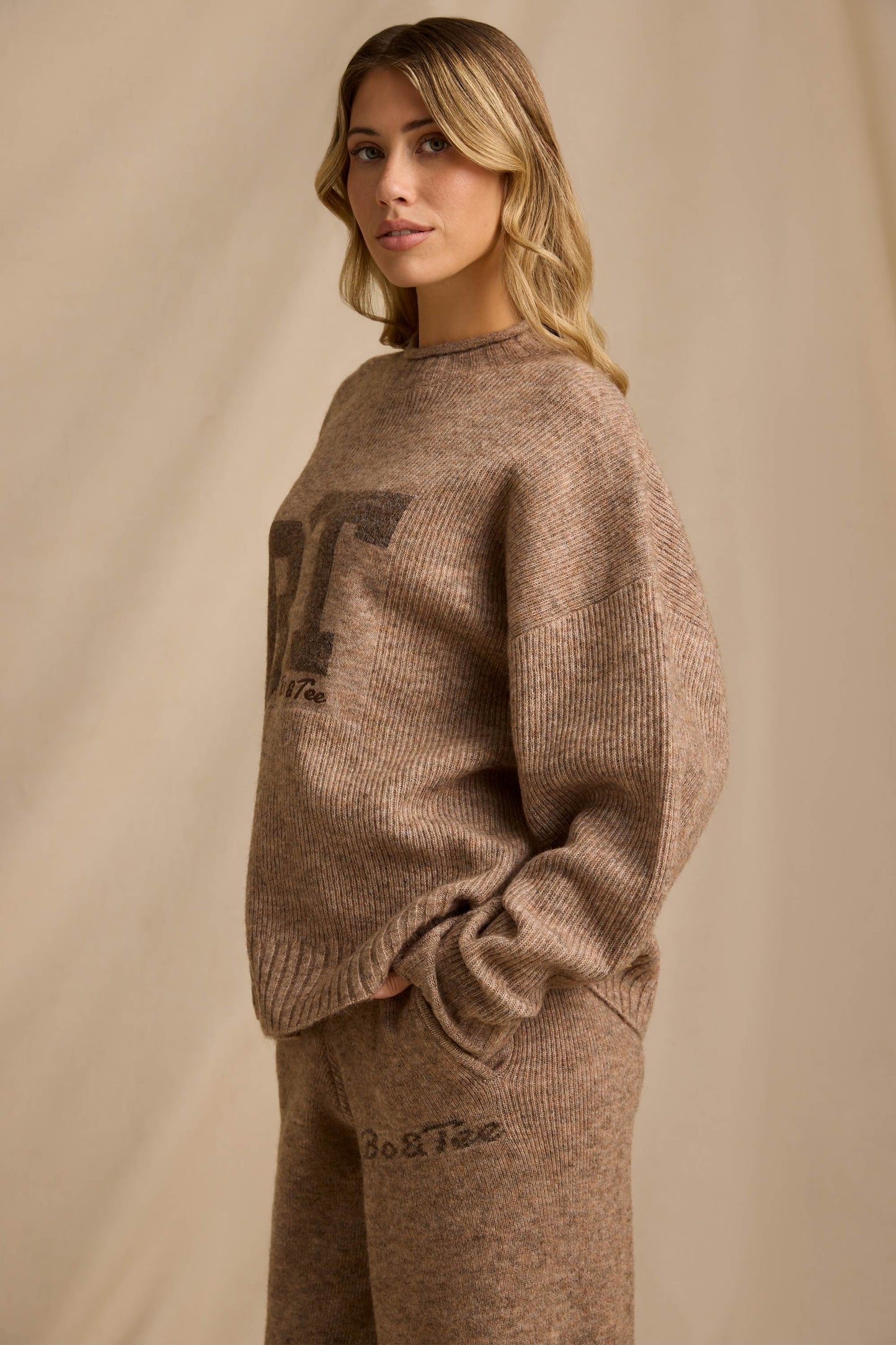 Oversized Knit Jumper in Brown Marl
