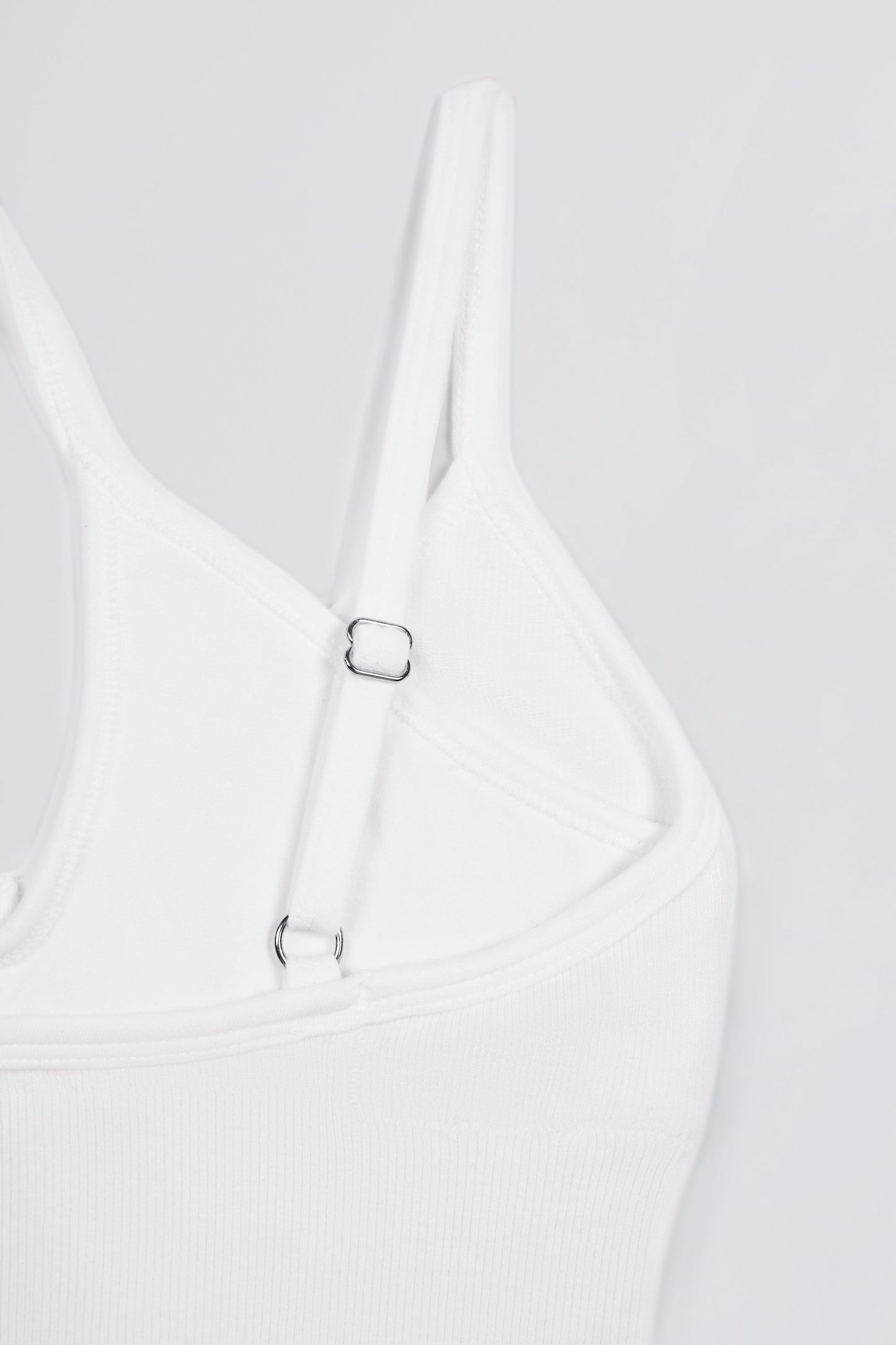 Seamless Soft Rib Crossover Sports Bra in White